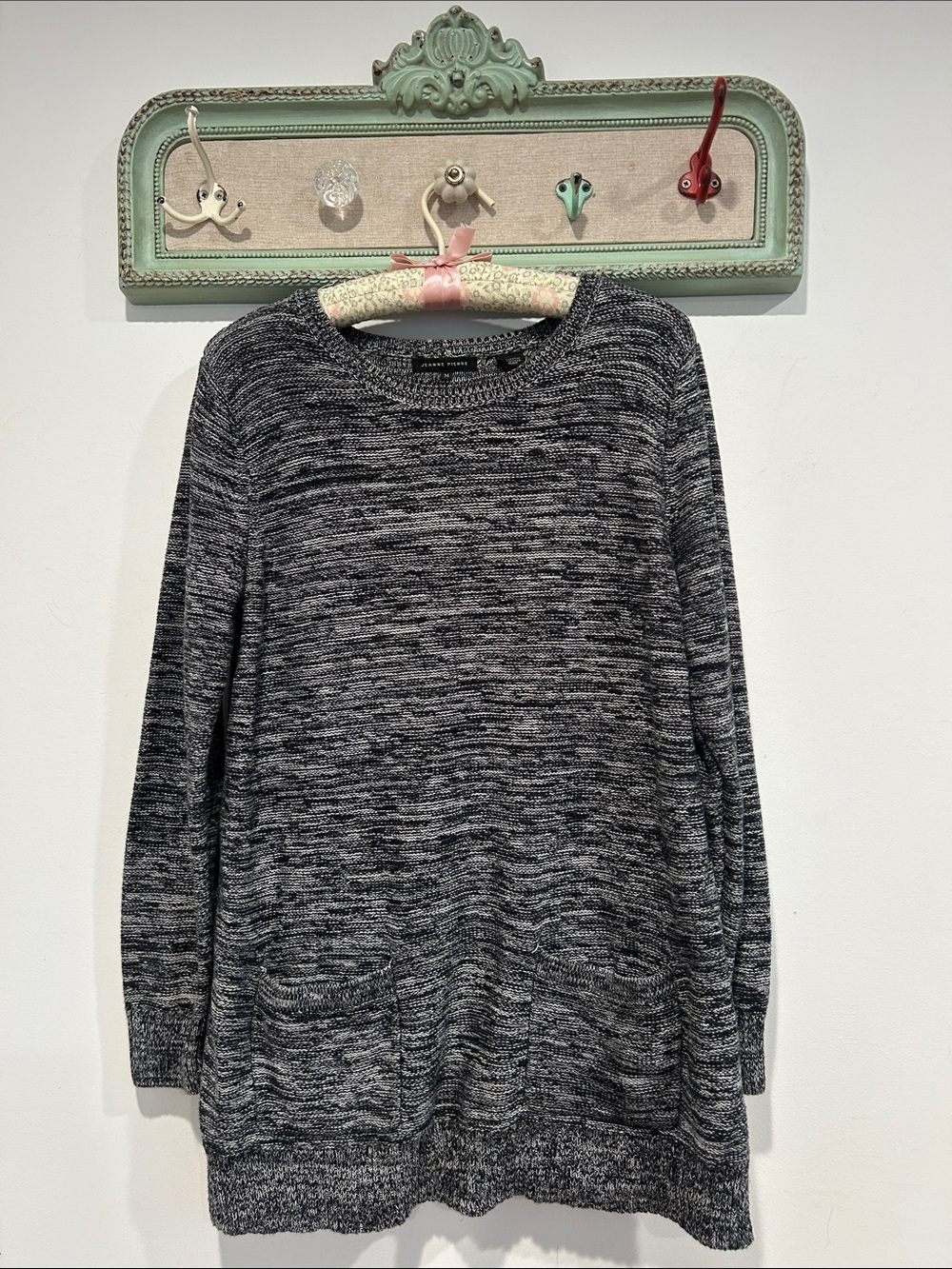 JEANNE PIERRE Black & White Marled Crewneck Sweater